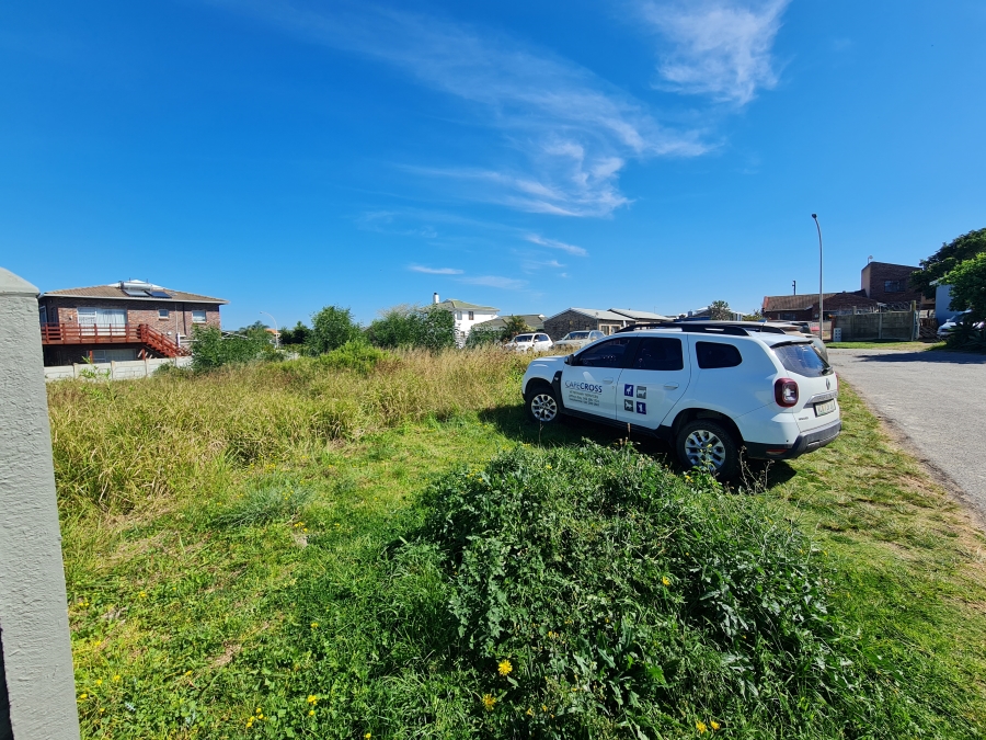 0 Bedroom Property for Sale in Wavecrest Eastern Cape